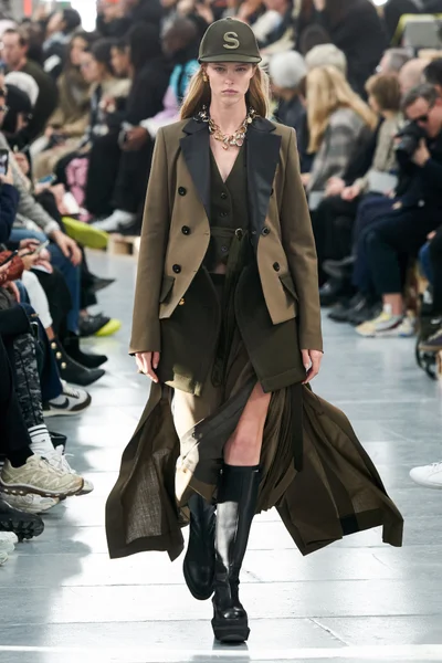 Look 1
